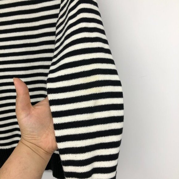 Jones New York Black & White Striped Button up Long Sleeve Sweater size M - Picture 12 of 15